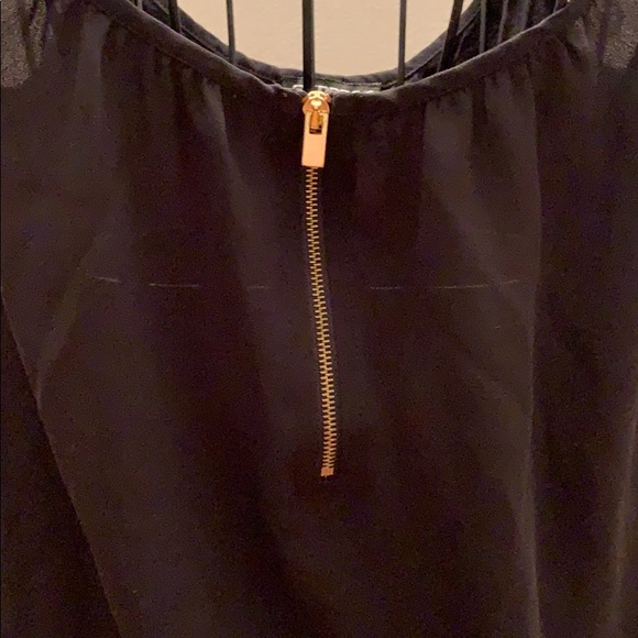 Express Tank Top - Picture 4 of 5